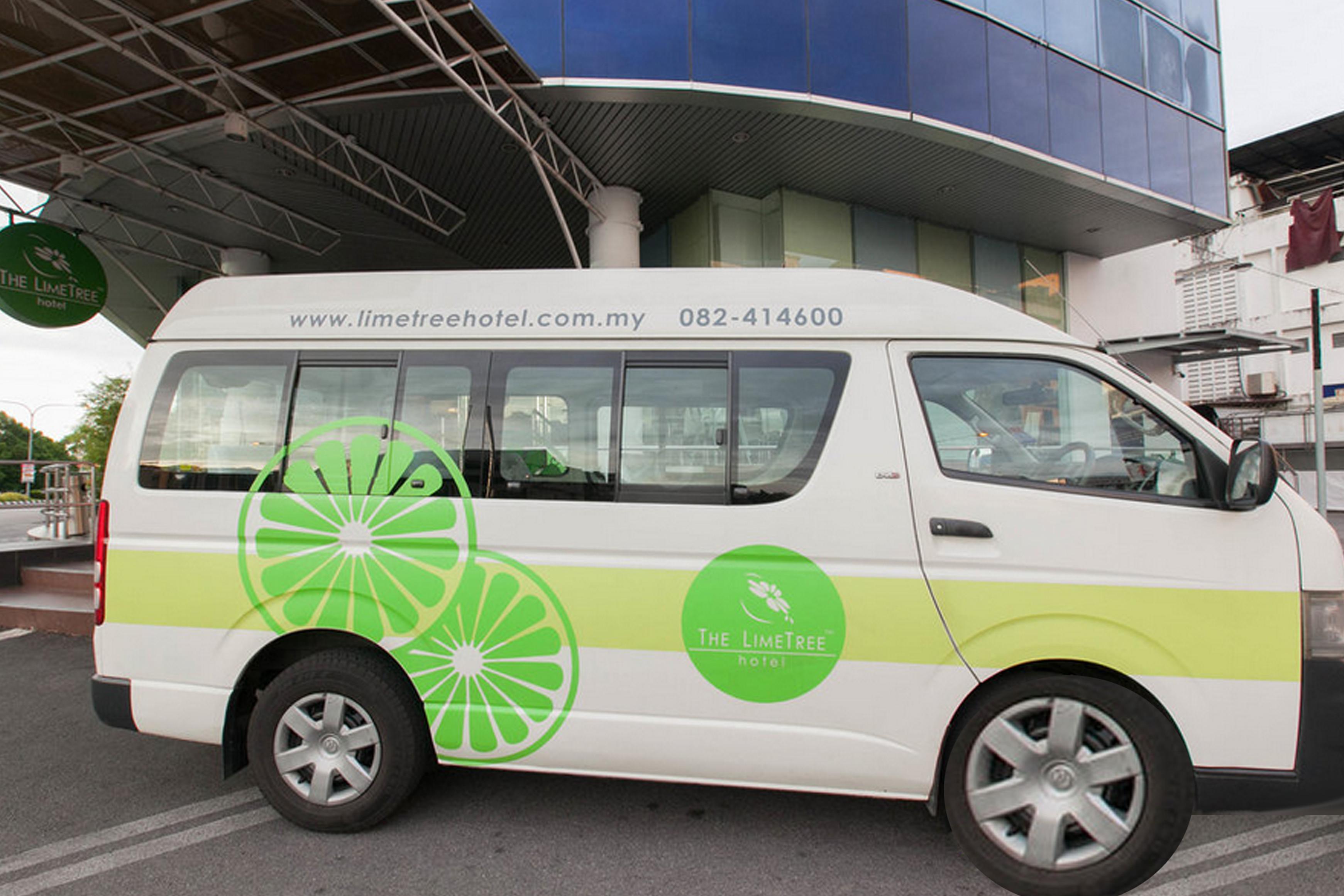 The Limetree Hotel, Kuching Extérieur photo