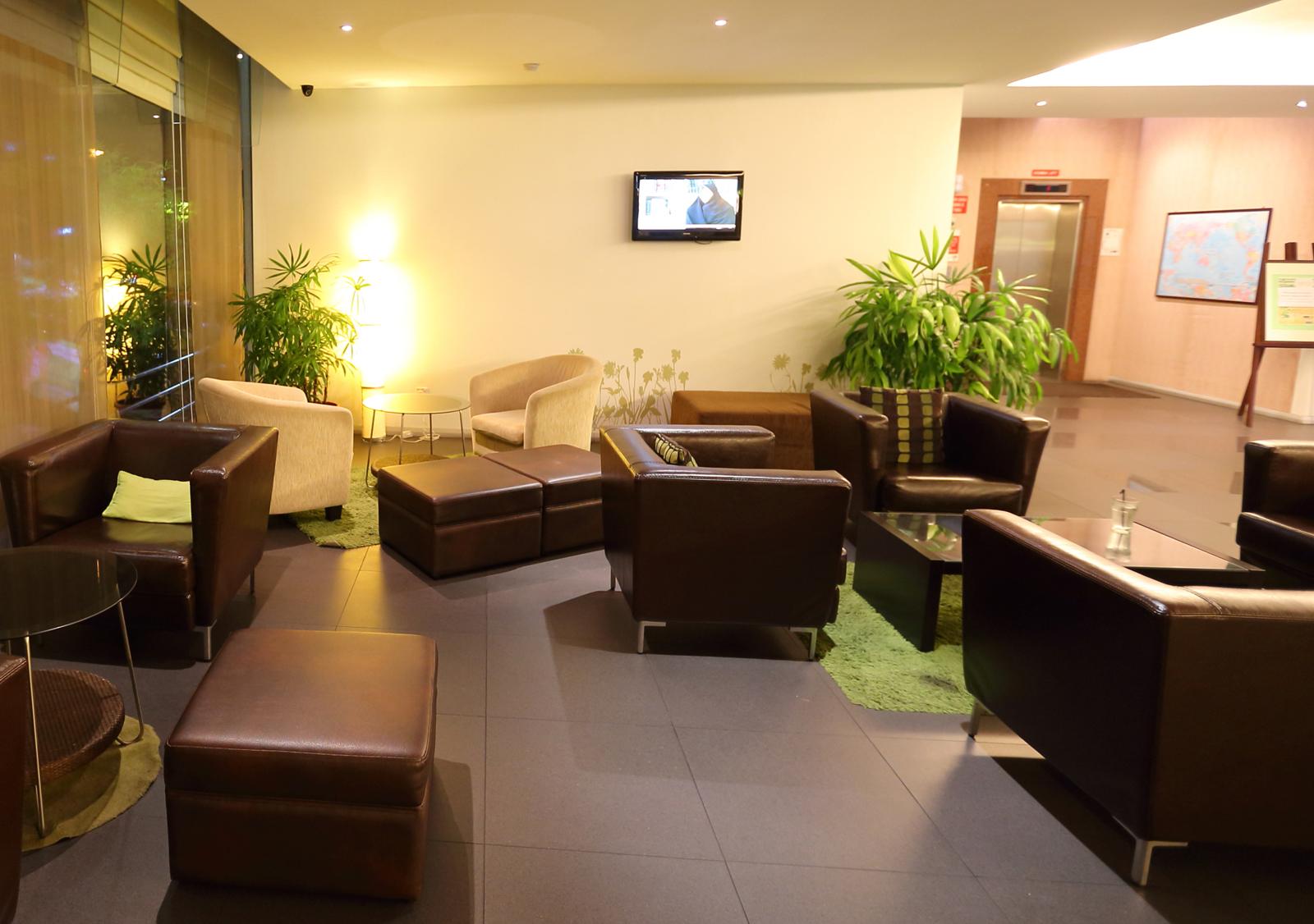 The Limetree Hotel, Kuching Extérieur photo
