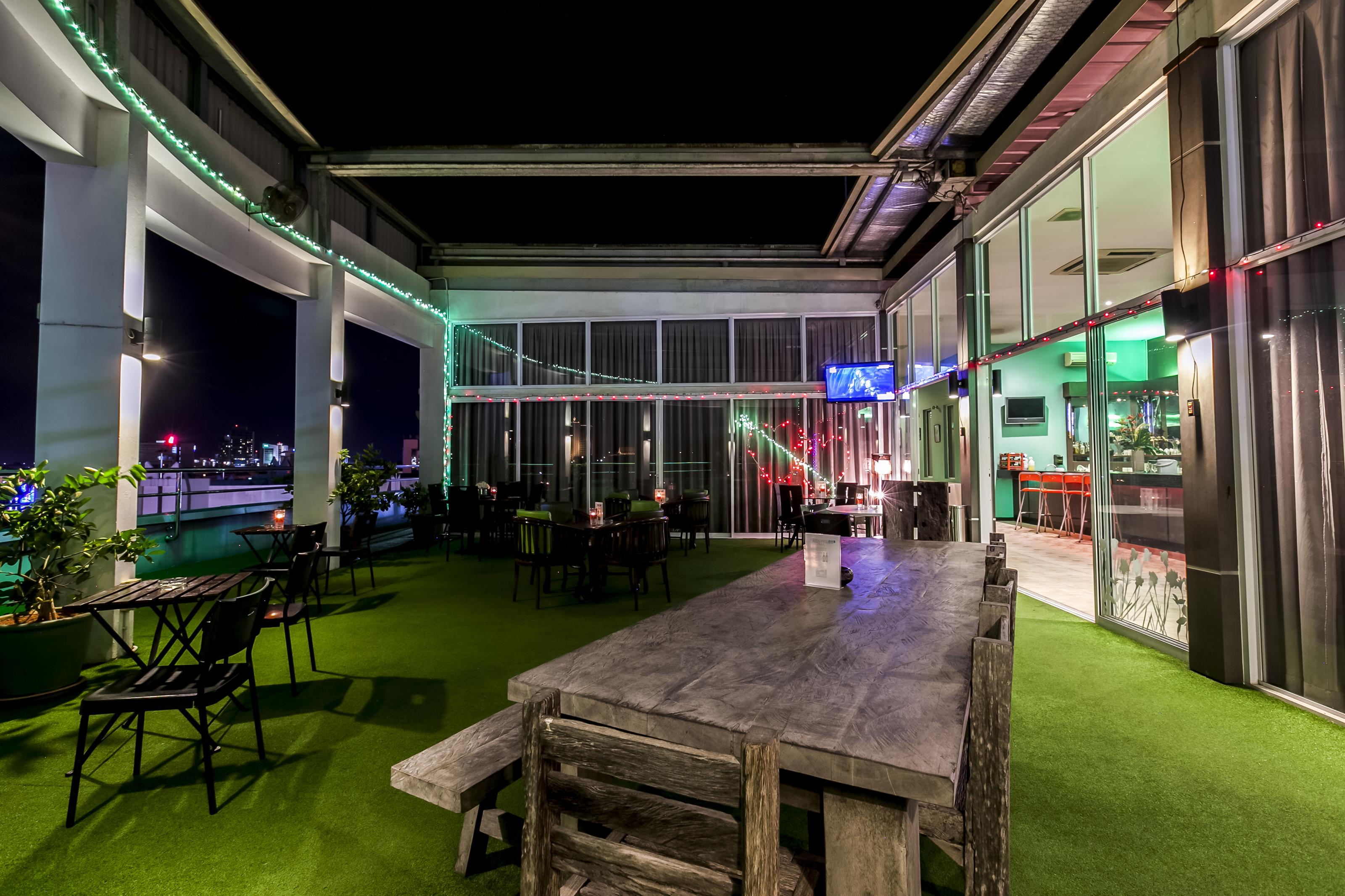 The Limetree Hotel, Kuching Extérieur photo
