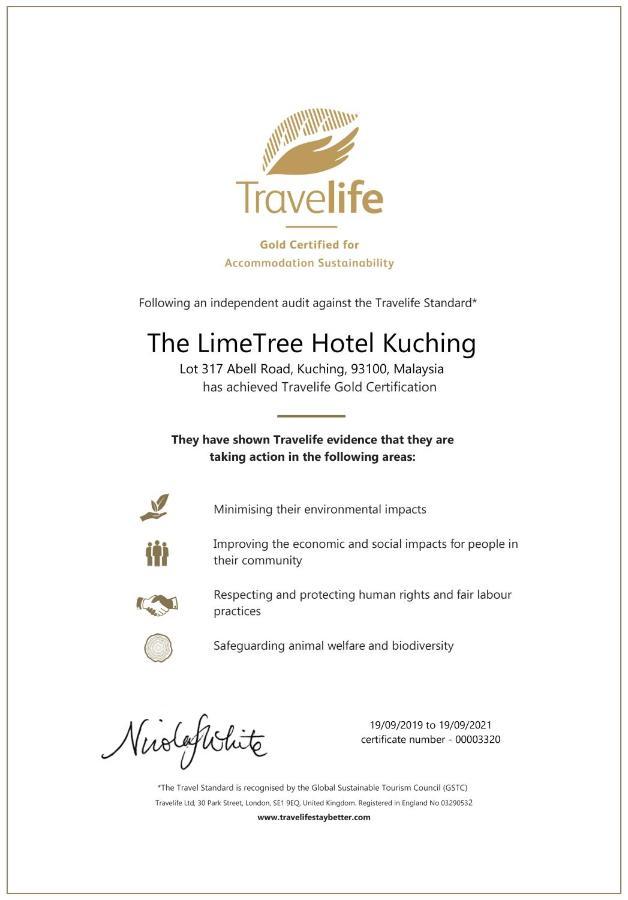The Limetree Hotel, Kuching Extérieur photo